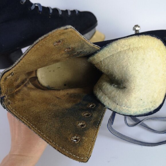 Vintage Suede Roller Skate Boots Navy Blue Dominion Women's Size 6 1980's - Picture 6 of 12